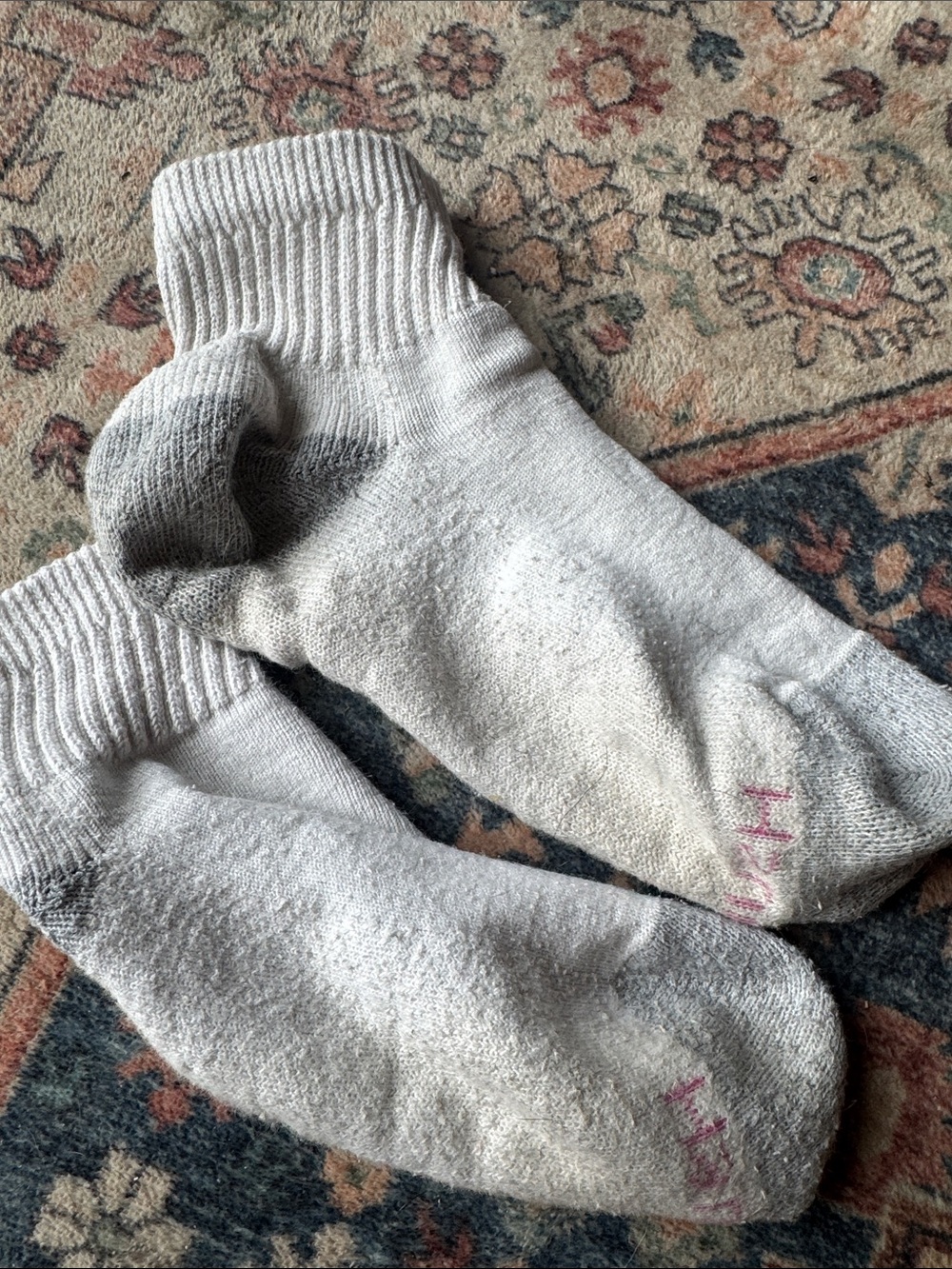 White Hanes ankle socks